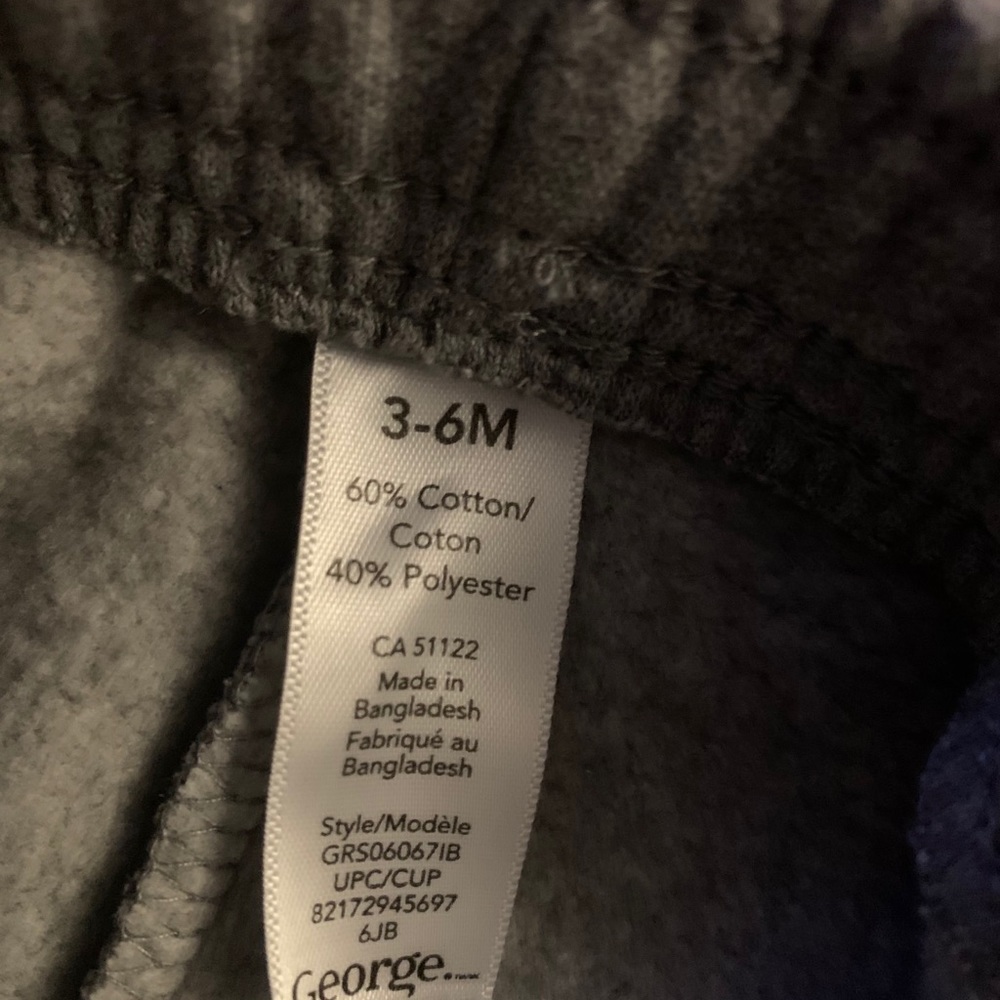 Infant jogging suit - Picture 4 of 4